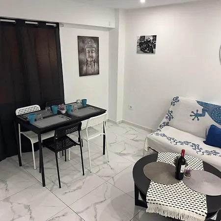 Heart Of Cristianos Modern Close To The Sea In Tenerife アパート ロスクリスティアーノス
