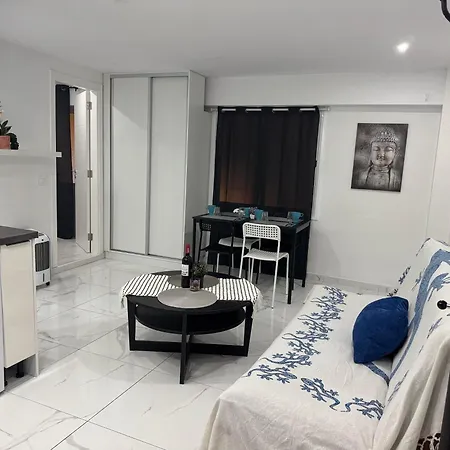 Heart Of Cristianos Modern Close To The Sea In Tenerife アパート