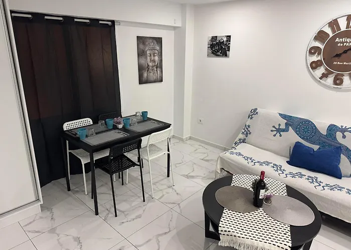 Heart Of Cristianos Modern Close To The Sea In Tenerife アパート ロスクリスティアーノス