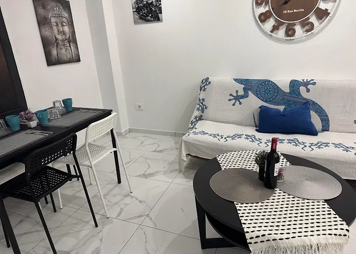 Heart Of Cristianos Modern Close To The Sea In Tenerife Appartement Los Cristianos (Tenerife)